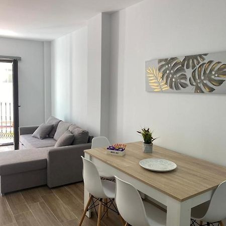 Apartamentos Marmoles Centro Málaga Buitenkant foto
